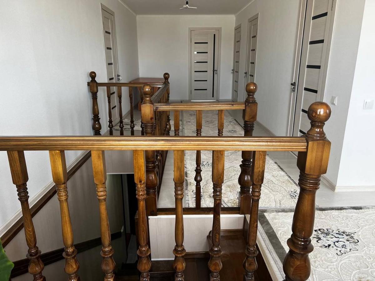 Guesthouse Greathome Каракол Екстер'єр фото