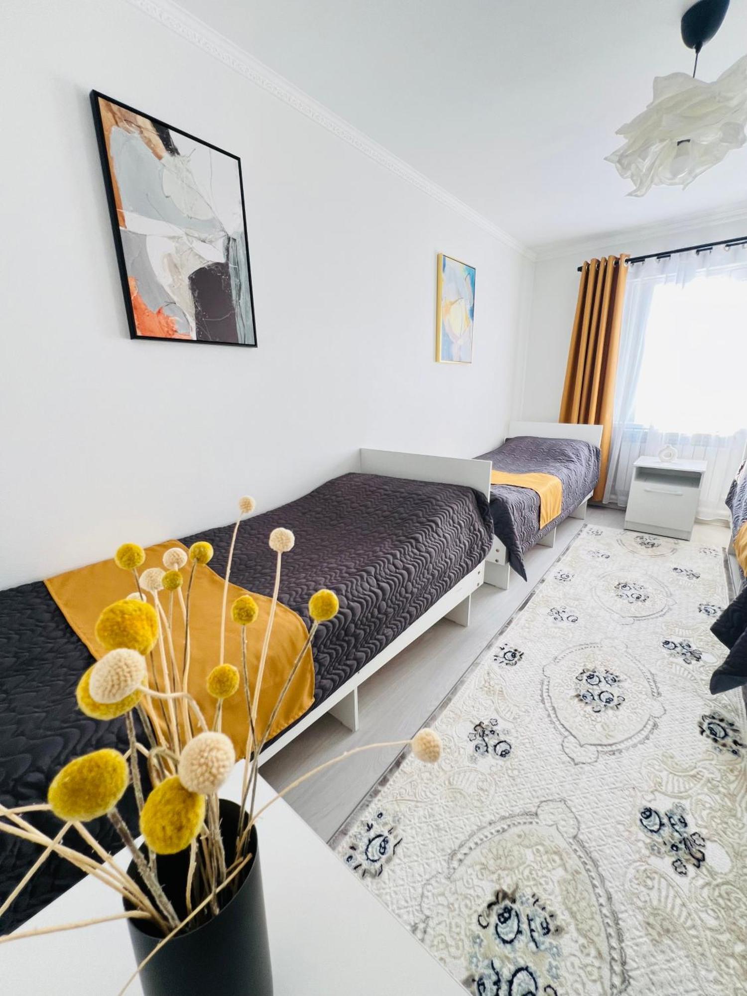 Guesthouse Greathome Каракол Екстер'єр фото