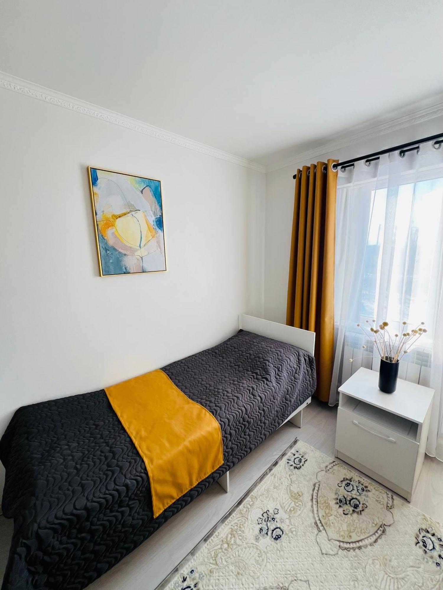 Guesthouse Greathome Каракол Екстер'єр фото