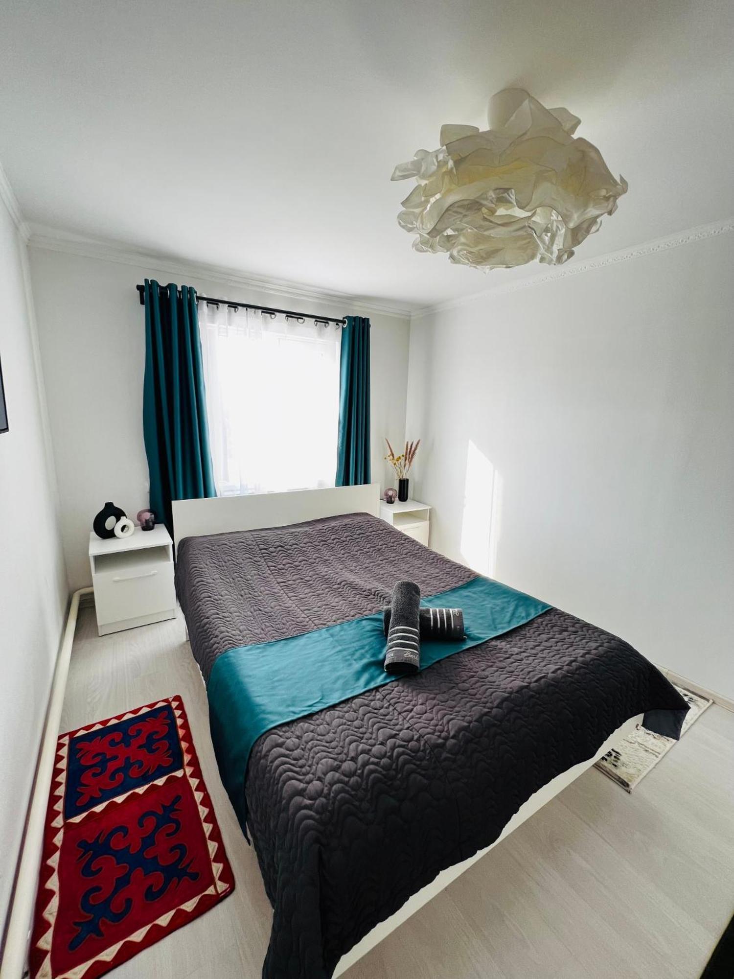 Guesthouse Greathome Каракол Екстер'єр фото