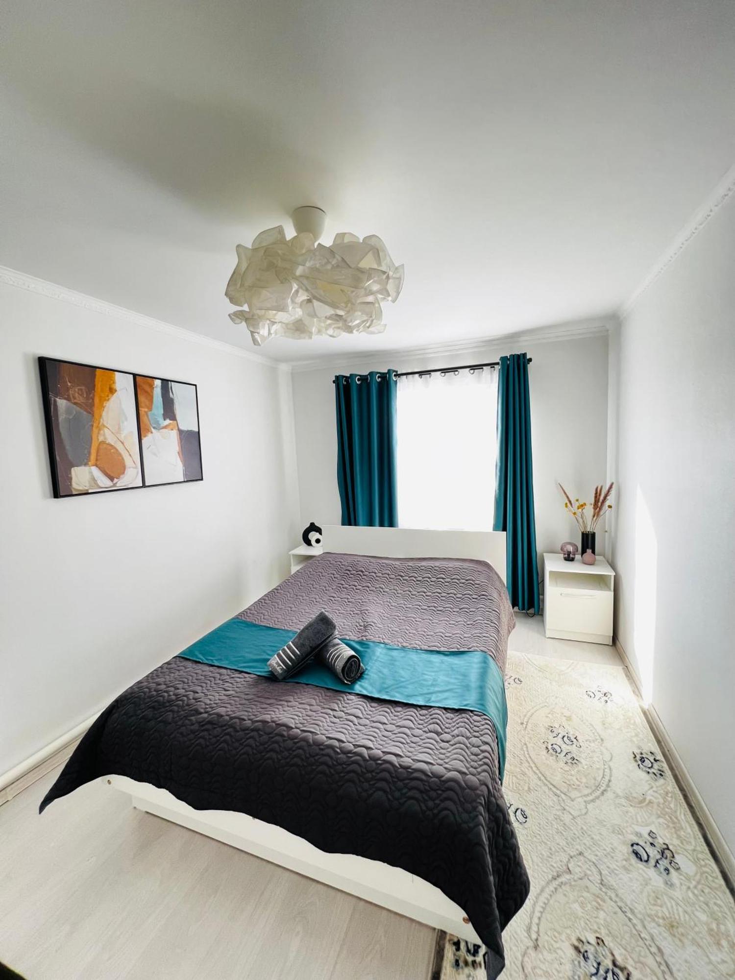 Guesthouse Greathome Каракол Екстер'єр фото