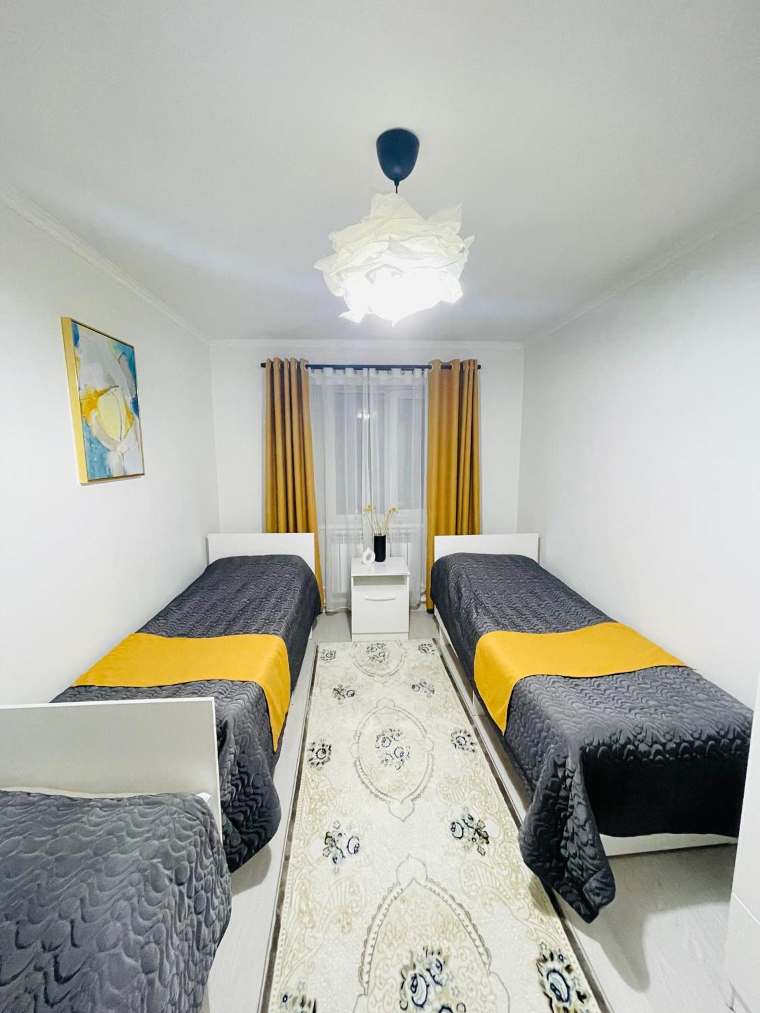 Guesthouse Greathome Каракол Екстер'єр фото