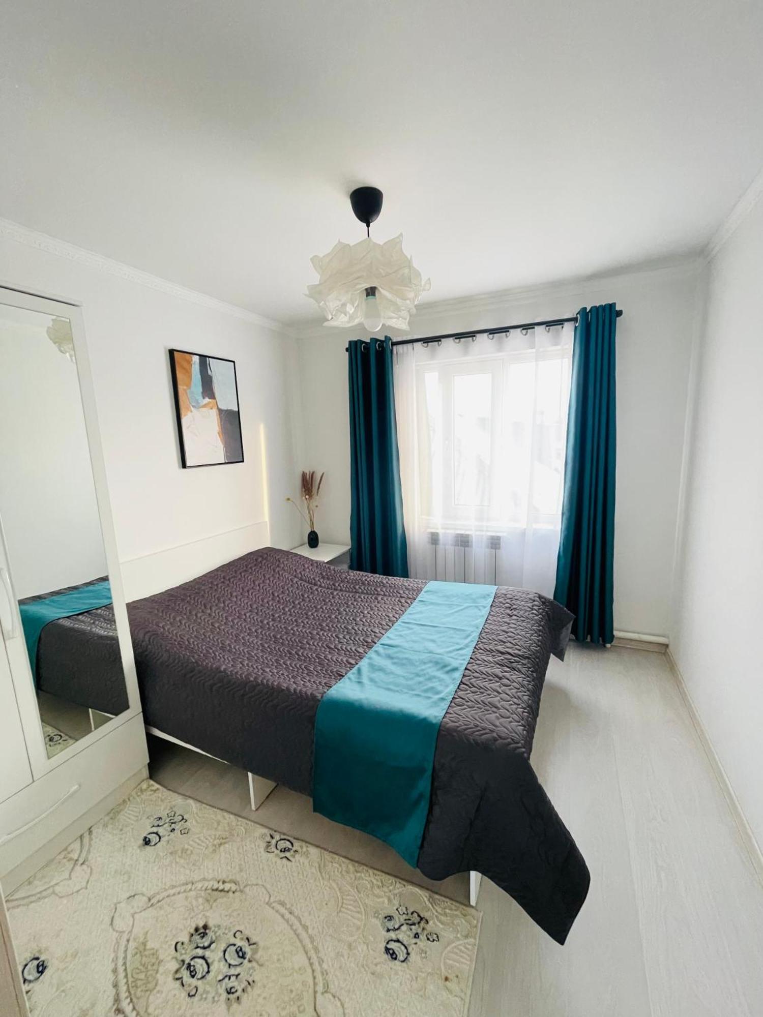 Guesthouse Greathome Каракол Екстер'єр фото
