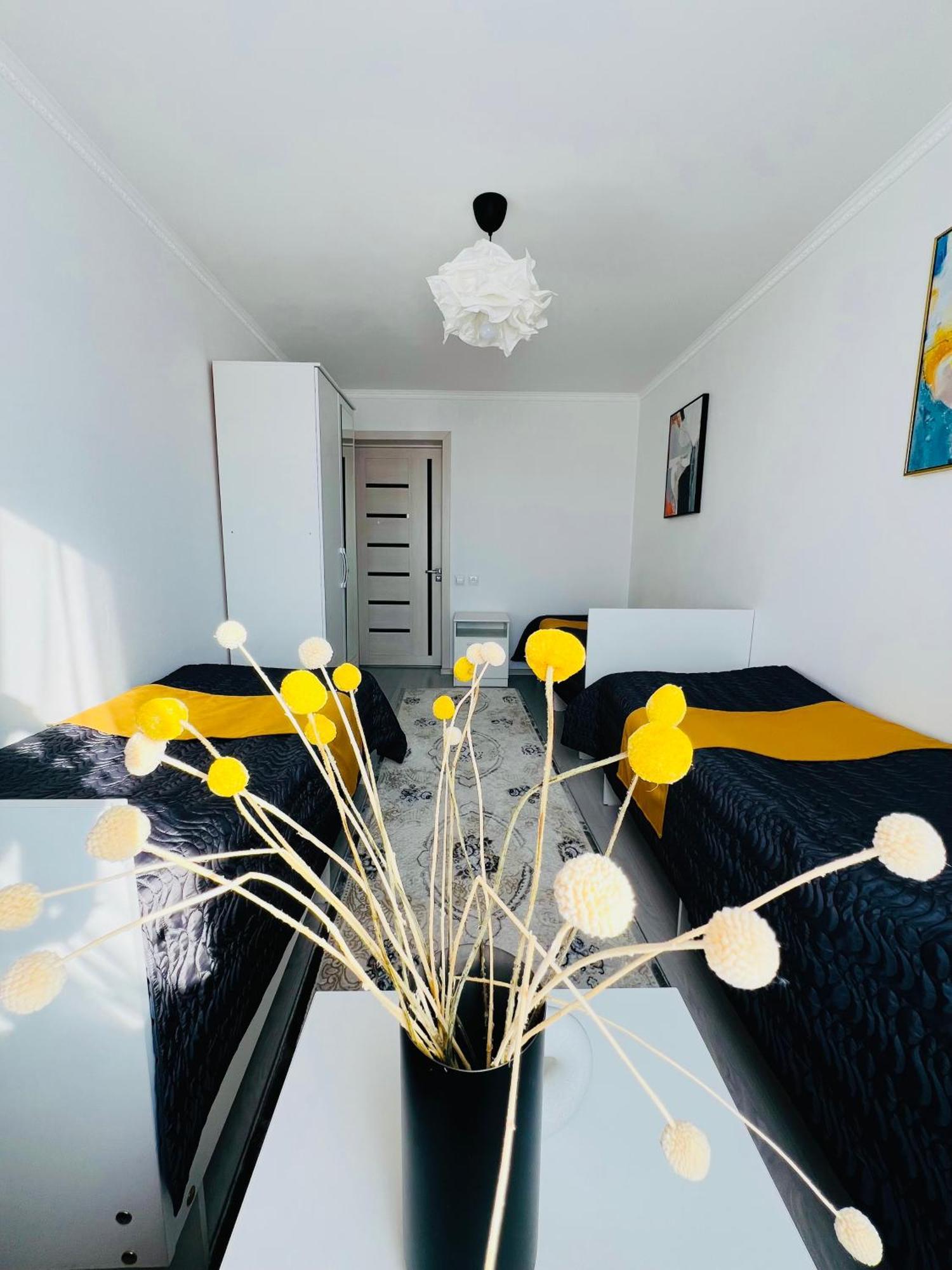 Guesthouse Greathome Каракол Екстер'єр фото