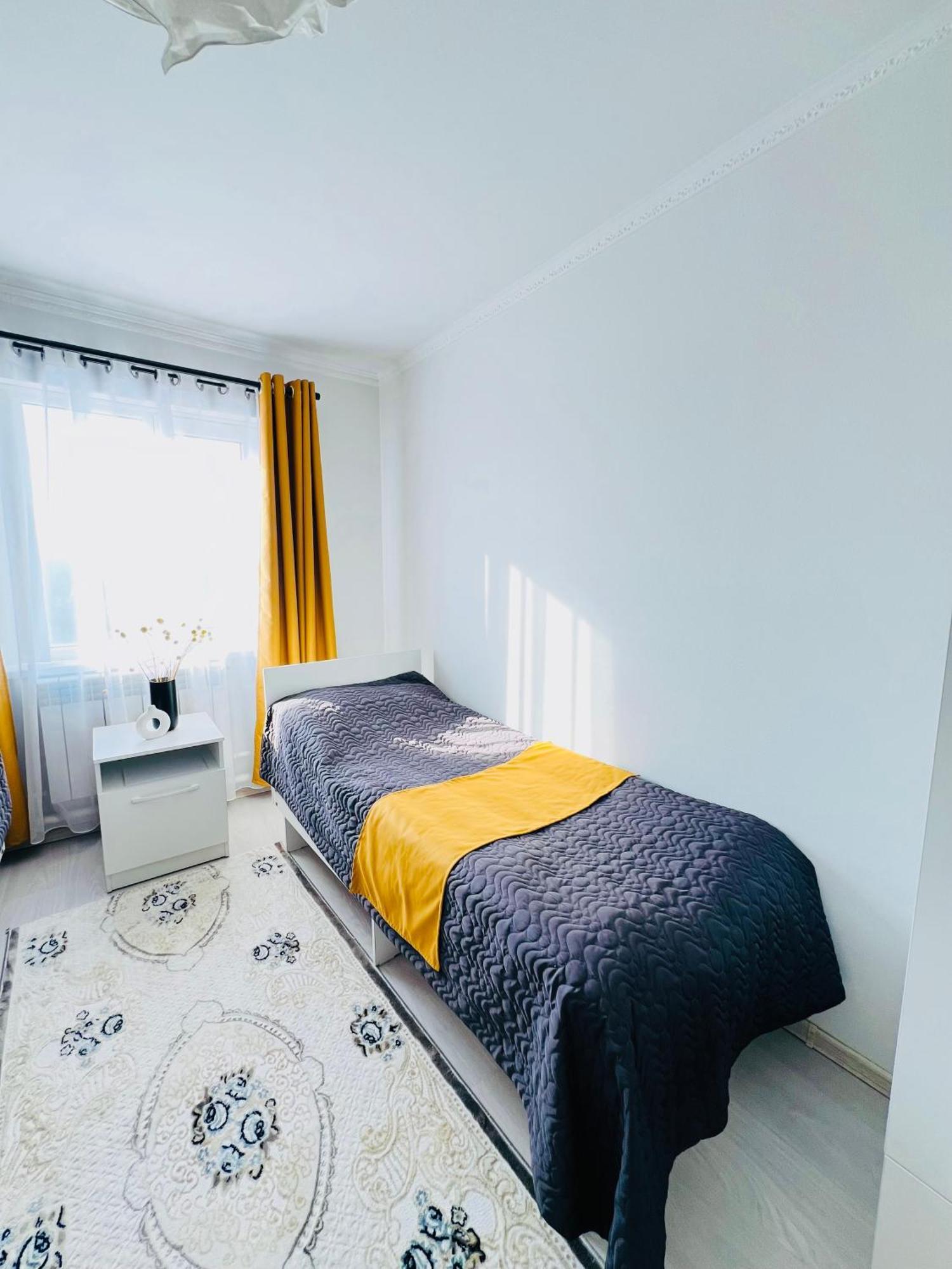 Guesthouse Greathome Каракол Екстер'єр фото