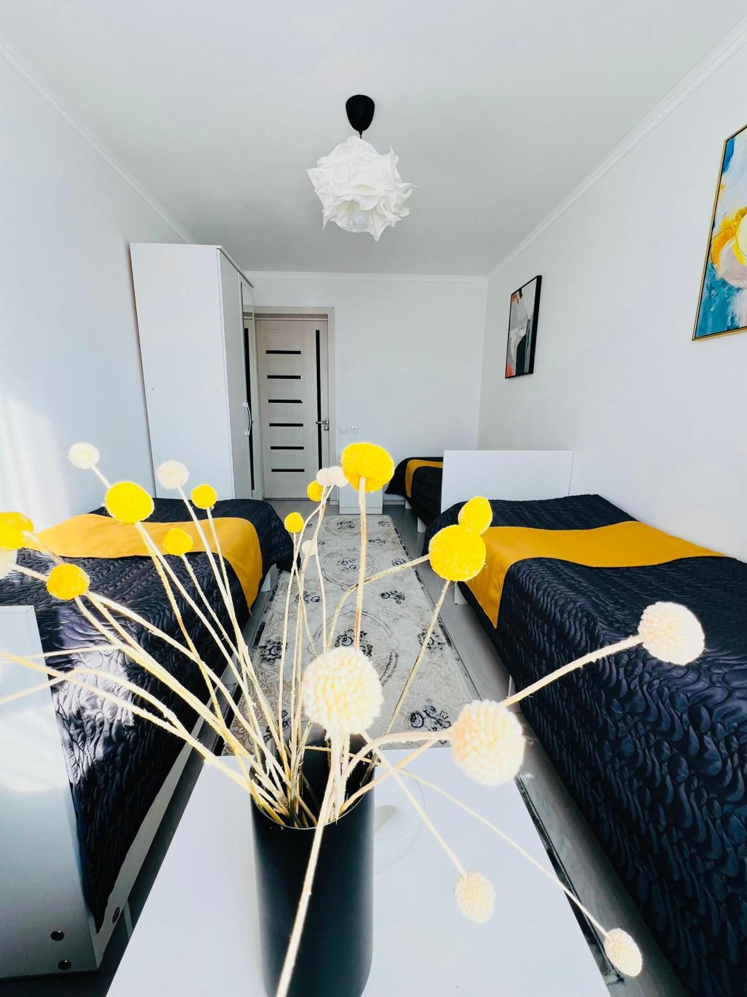 Guesthouse Greathome Каракол Екстер'єр фото
