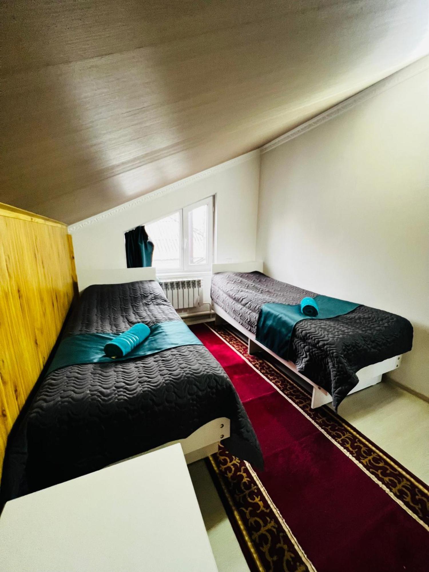 Guesthouse Greathome Каракол Екстер'єр фото